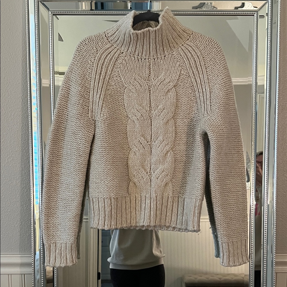 NEW-Banana Republic Italian Wool Cream Cable Knit Mock Turtleneck Sweater- Small